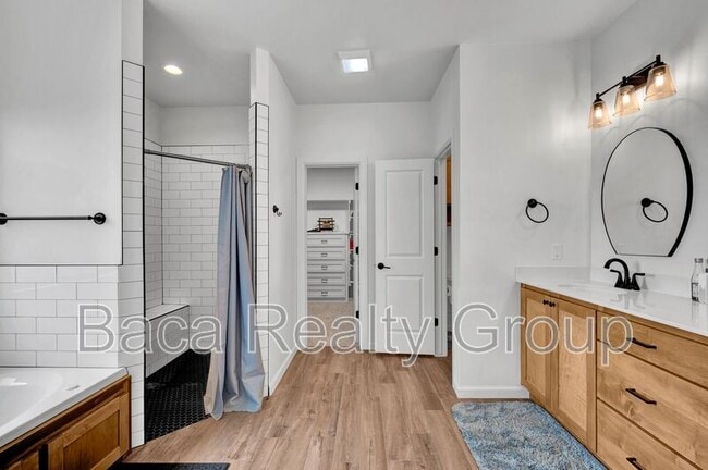 Building Photo - 24956 Norte Rd