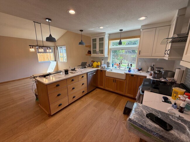 Building Photo - 3491 W Forsythia Dr