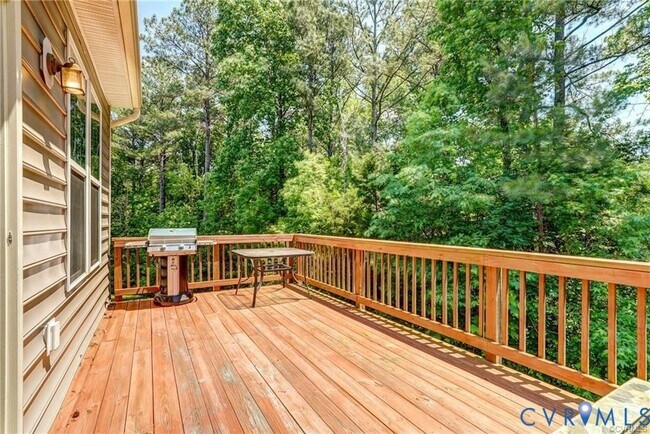 Building Photo - 200 Siena Ln