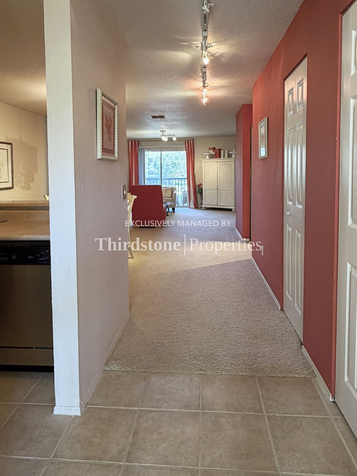 Building Photo - 11 Arbor Club Dr