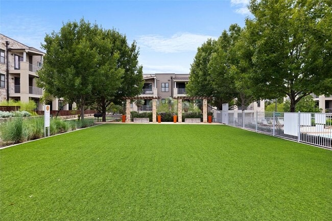 Building Photo - 2804 Treble Ln