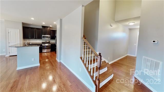Building Photo - 1757 Evergreen Dr