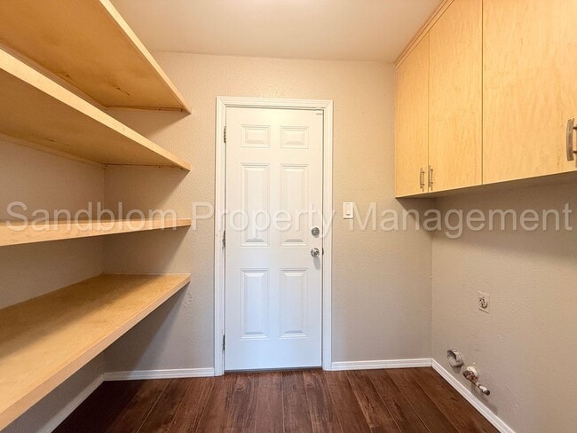 Building Photo - For Lease | Broken Arrow | Available Now!