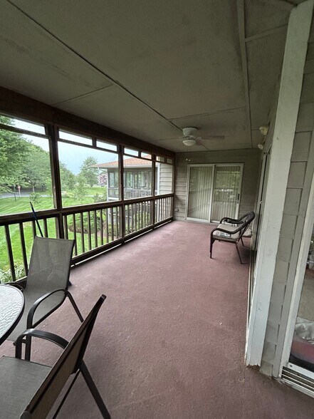 Building Photo - 33955 Middleton Cir