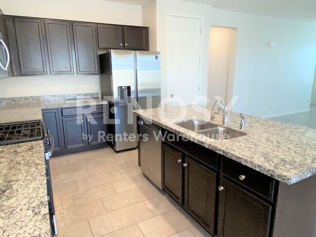 Building Photo - Ideal 4 Br 2 Ba 2 Cg Home Near Cottonwood Ln and Pinal Rd in Casa Grande