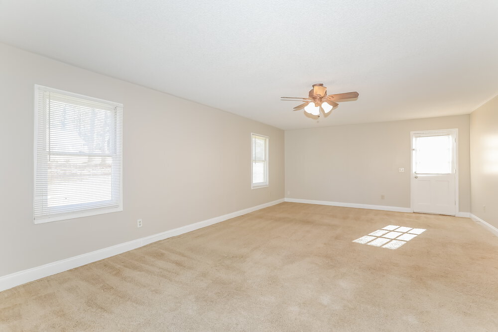 Building Photo - 2270 Seedling Ln