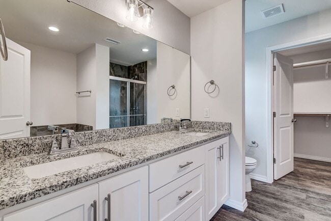 Building Photo - Beautiful, BRAND-NEW 3-bedroom, 2-bath hom...
