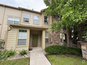 Building Photo - 2 Bed, 2 Bath Condo in Fort Collins - Foss...