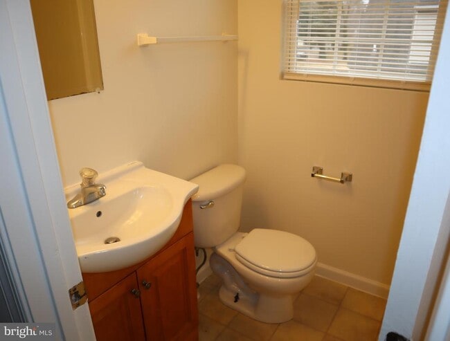 Building Photo - 412 Jefferson St