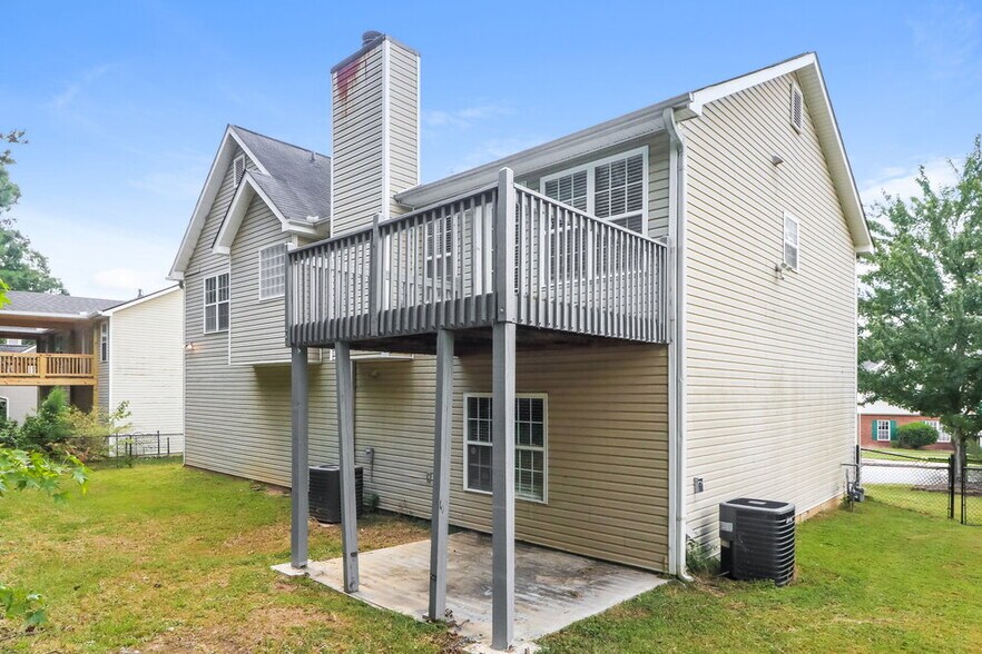 Building Photo - 7817 Cambridge Dr