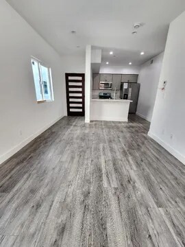 Building Photo - 6513 Florence Pl