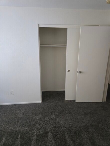 Building Photo - 8007 Torremolinos Ave