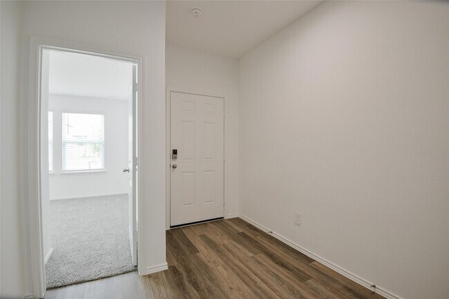 Building Photo - 14719 Evergreen Orchards Ln
