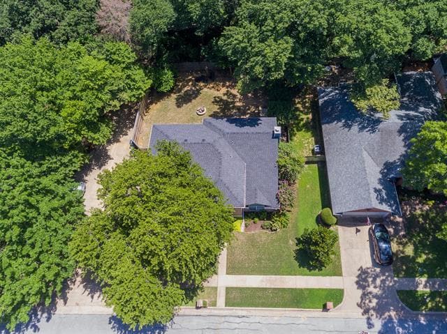 Building Photo - 2416 Hedgeapple Dr