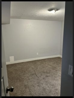 Building Photo - 195 E 400 N