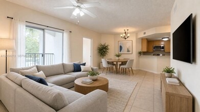 Building Photo - 5016 Lantana Rd