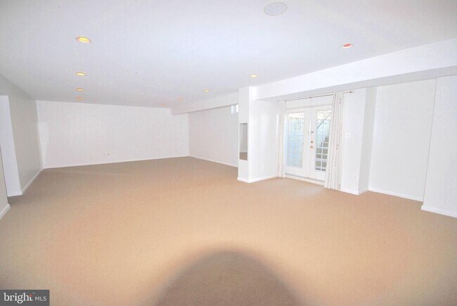Building Photo - 5319 Kenzie Audrey Ct