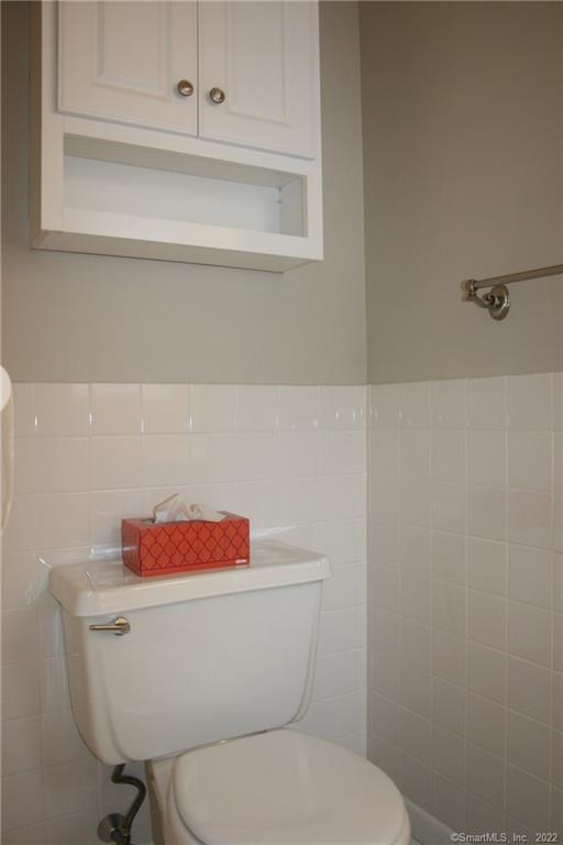 Building Photo - 92 Commodore Commons Ct