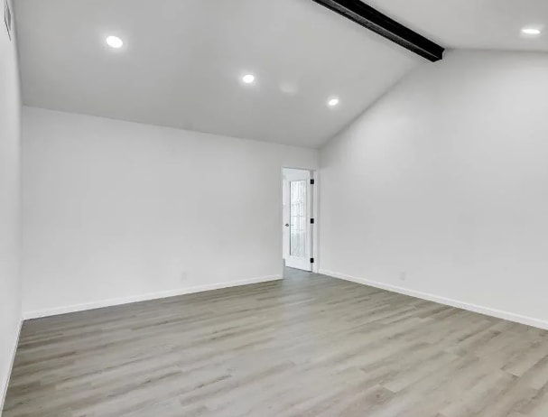 Building Photo - 108 Sparrow Way