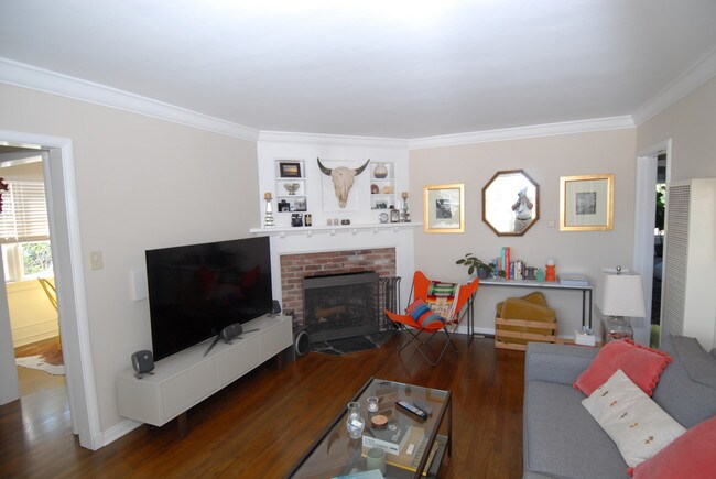 Building Photo - 11919 Tennessee Pl