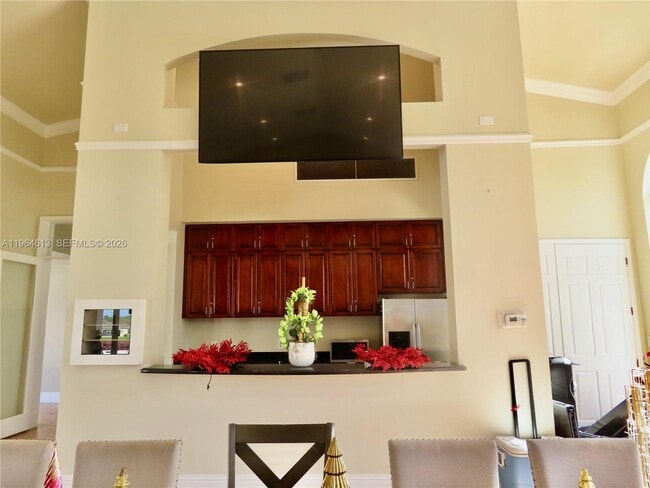 Building Photo - 3398 NE 9th Dr