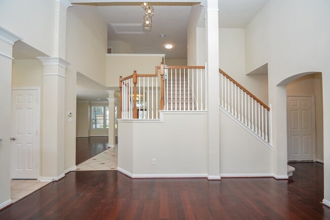 Building Photo - 4914 Big Spring Cir