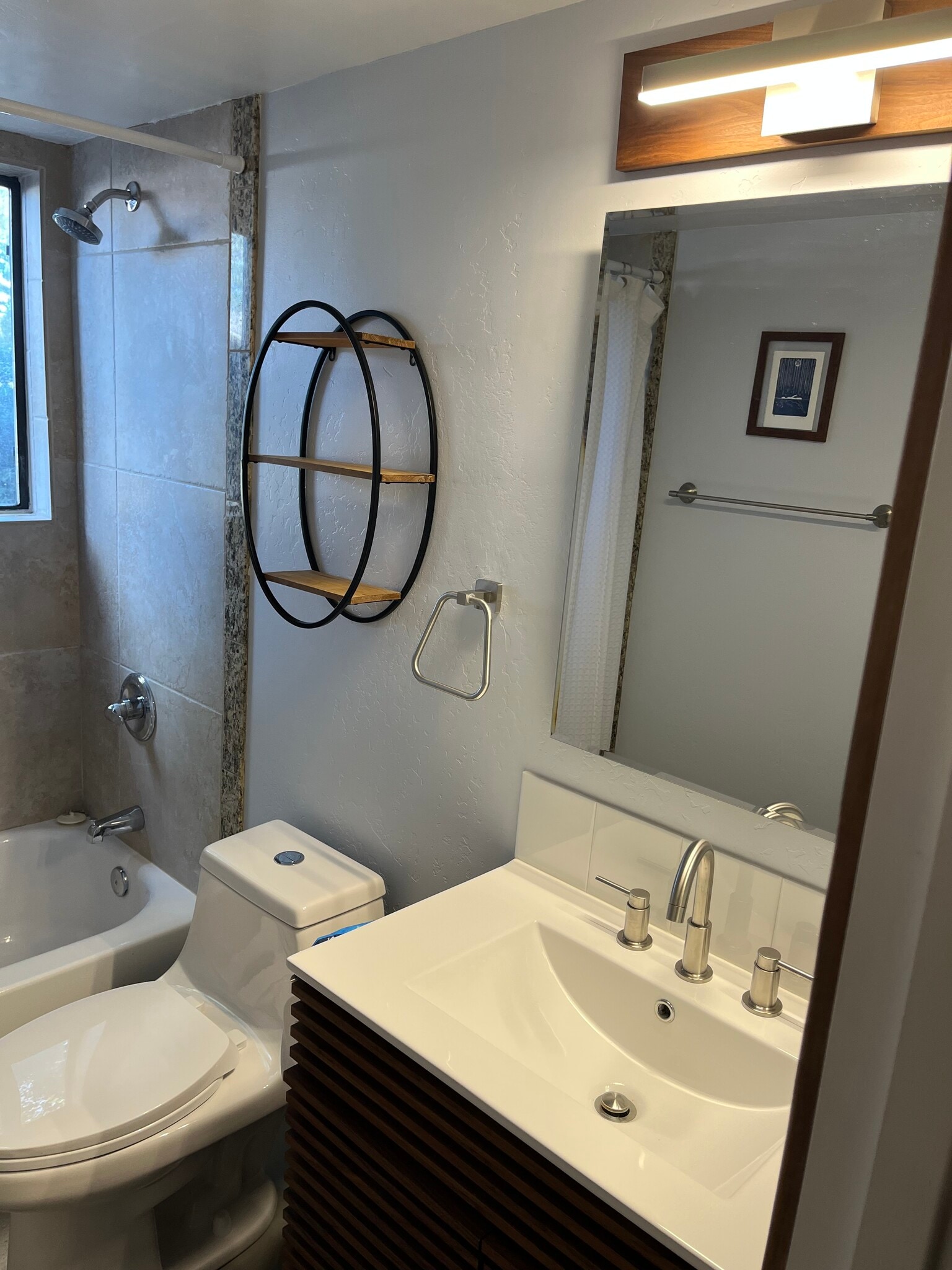 2nd bathroom , handmade light fixture. - 3200 S Litzler Dr