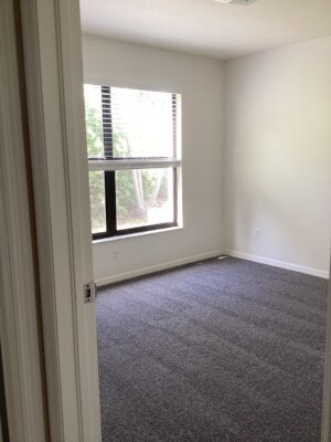 Building Photo - 1308 Monarch Cir