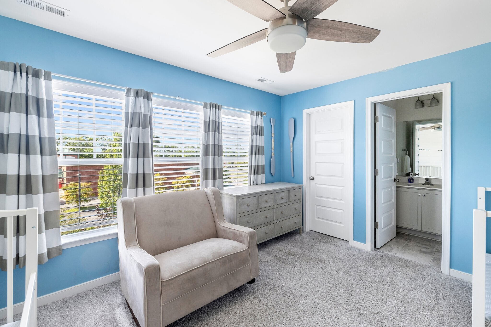 Building Photo - 2138 Perennial Cir