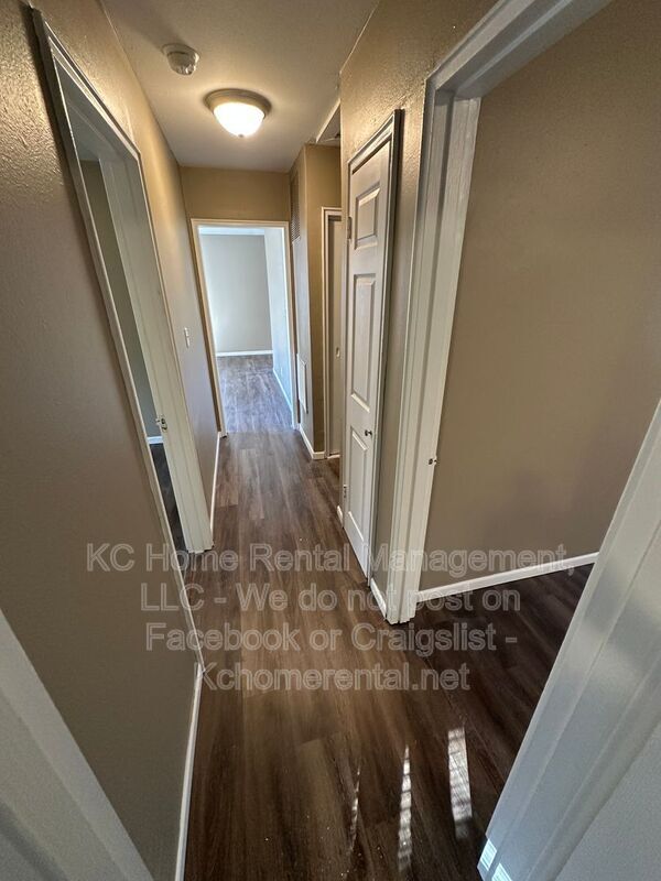 Building Photo - 5411 N Indiana Ave