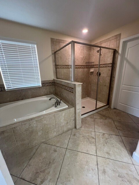 Building Photo - 7329 Auburnwood Ln
