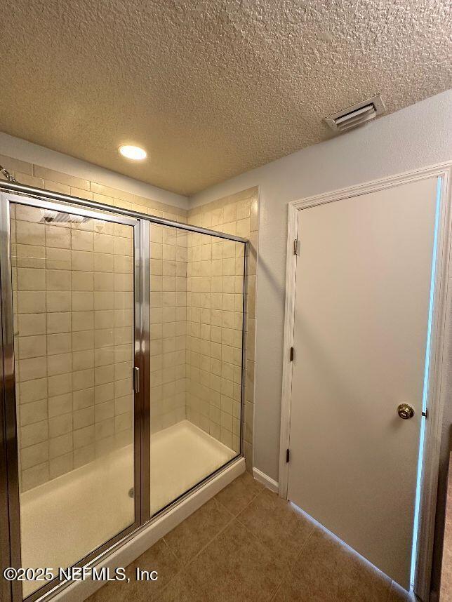 Building Photo - 348 Bostwick Cir