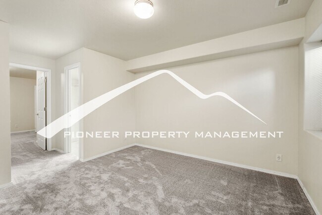 Building Photo - 6162 Colony Cir