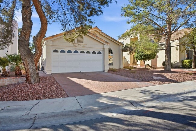 Building Photo - Updated 3-Bedroom Single-Story with 2-Car Garage