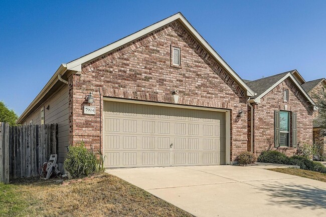 Building Photo - 7904 Nightwing Rd