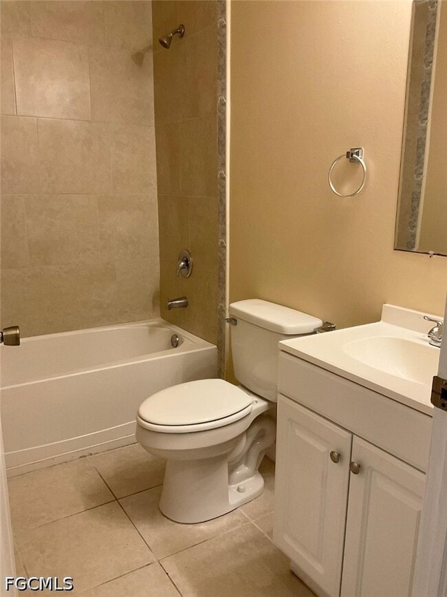 Building Photo - 3408 SW 7th Pl