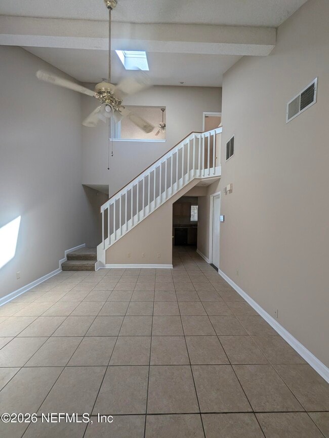 Building Photo - 8175 Dunbarton Ct
