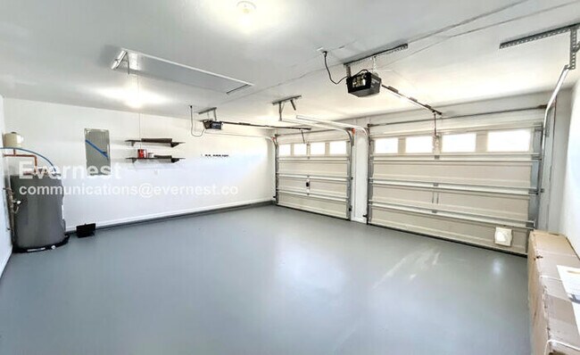 Building Photo - 183 Bunker Dr