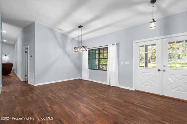 Building Photo - 7001 Griffin Rd