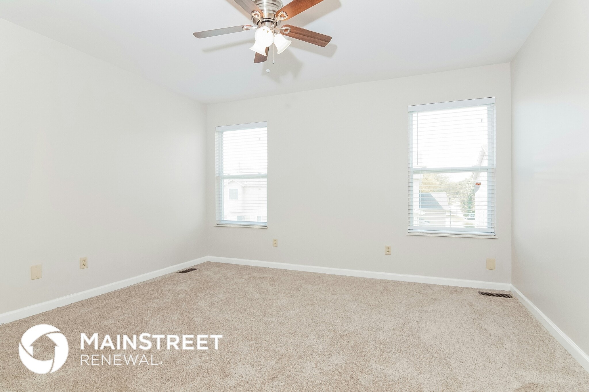 Building Photo - 1201 Garden Village Dr