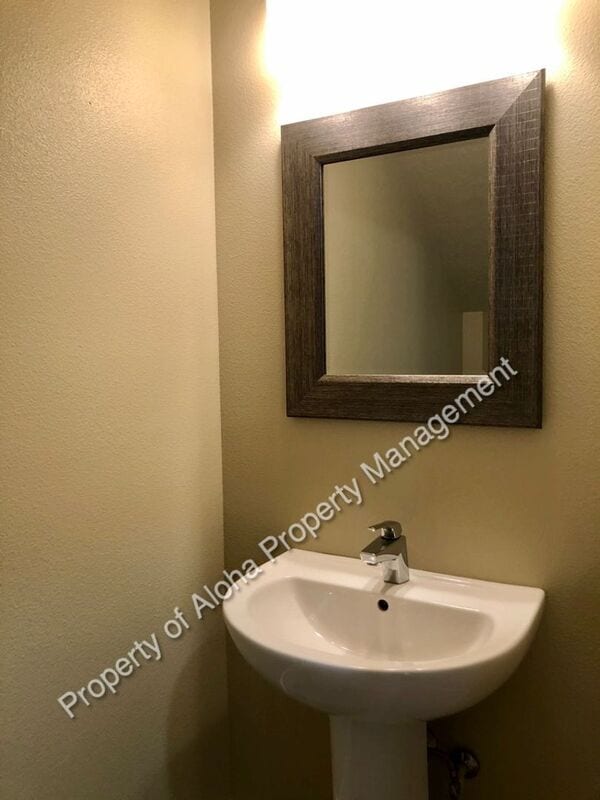 Building Photo - 3526 E Grand Forest Dr