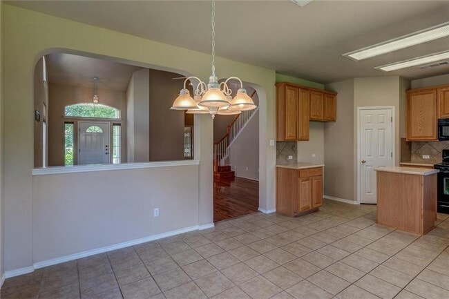 Building Photo - 10816 Pall Mall Dr