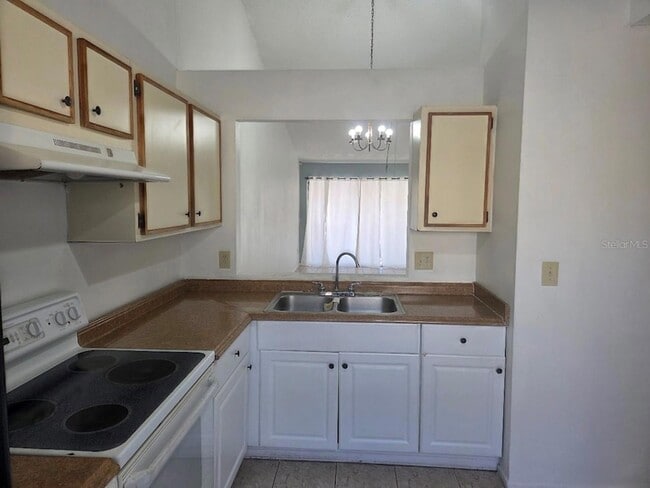 Building Photo - 12165 Sandal Creek Way