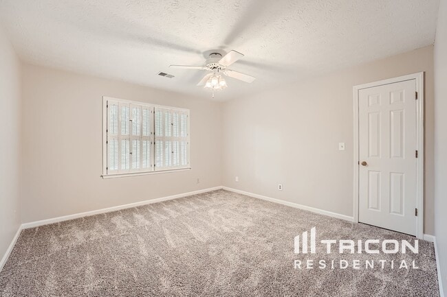Building Photo - 847 Castle Walk Cove SW