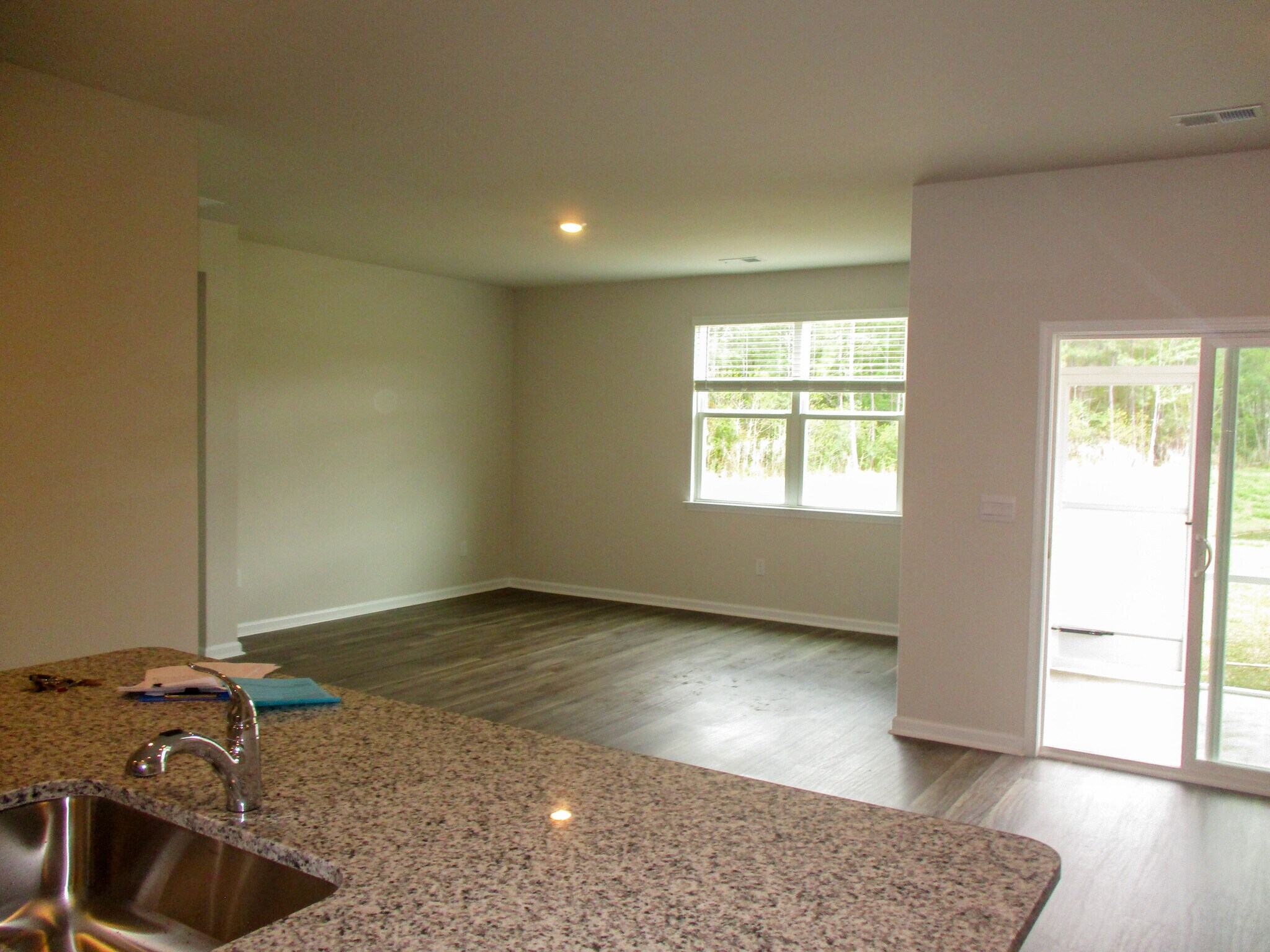 Building Photo - 1443 Porchfield Dr