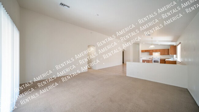 Building Photo - 3976 E Isaiah Dr