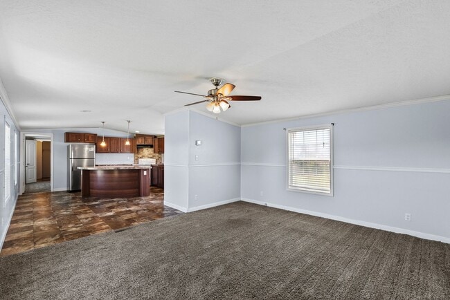 Building Photo - 3-Bedroom Home Close To Hampden-Sydney!