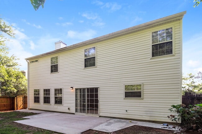 Building Photo - 1120 Eatonton Way