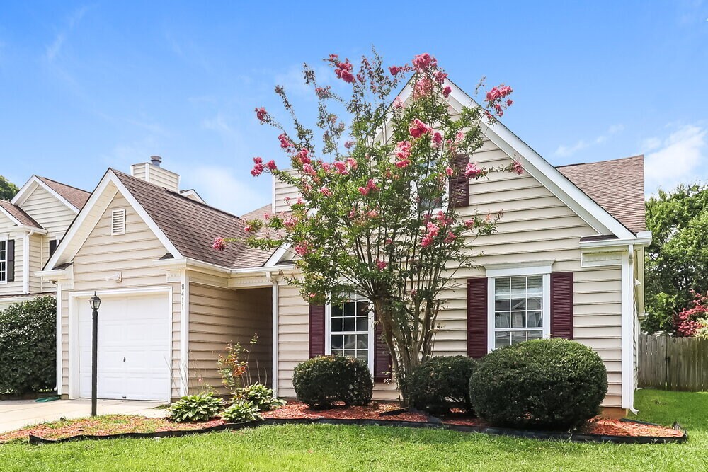 Building Photo - 8411 Galena View Dr