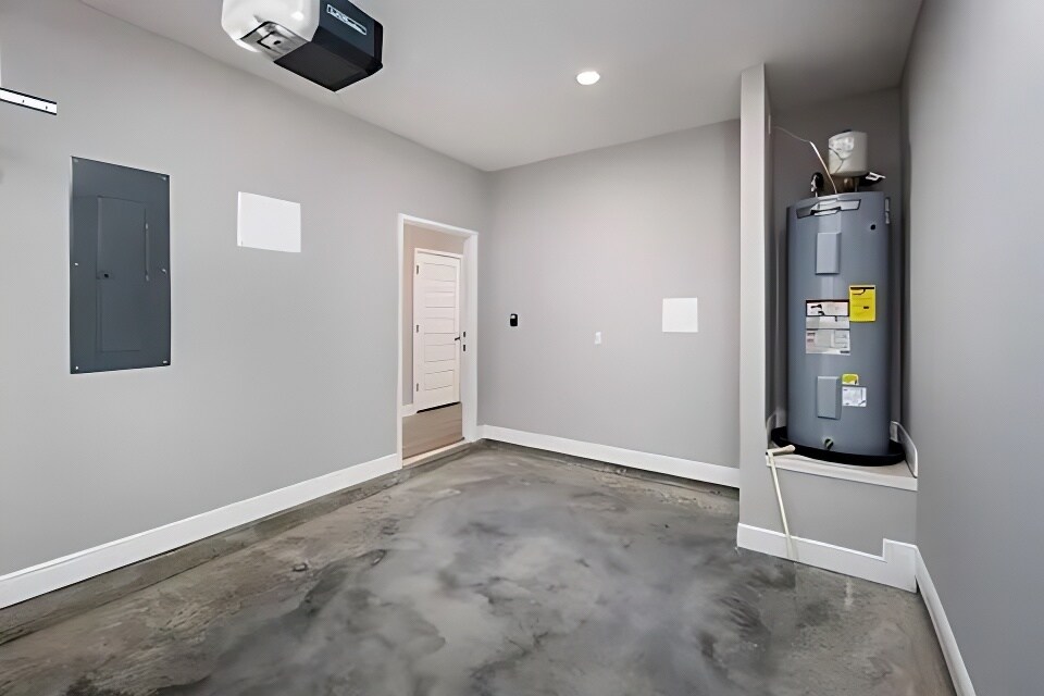 Building Photo - 319 Carmel Dr